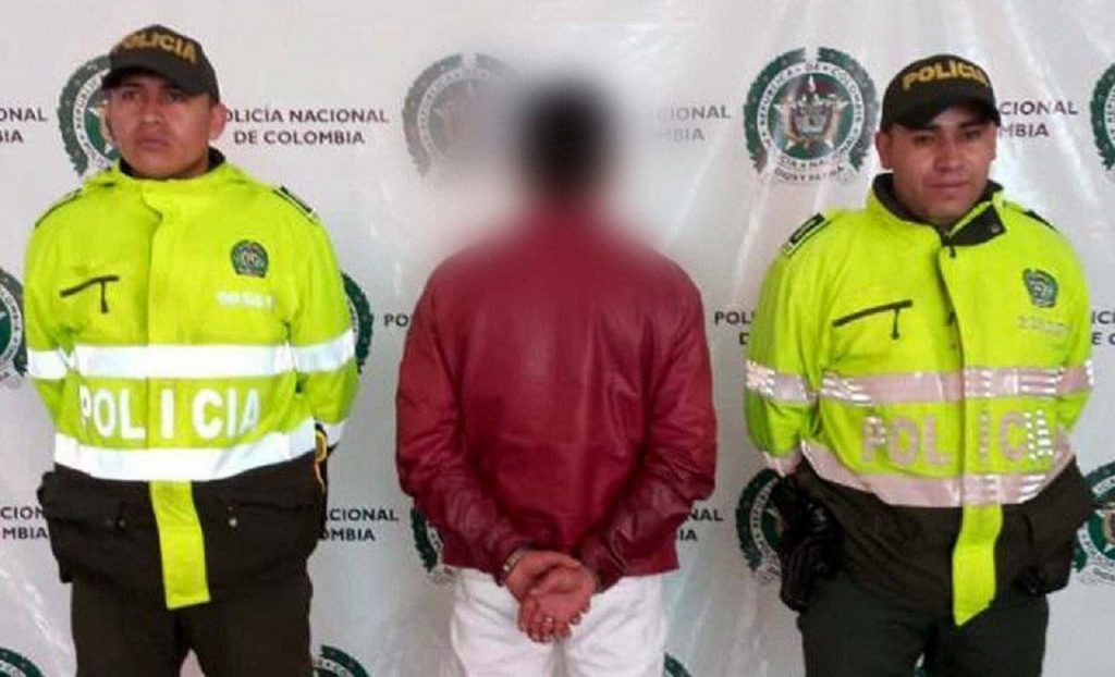 Hombre se hizo pasar por adolescente en redes sociales para seducir a ...